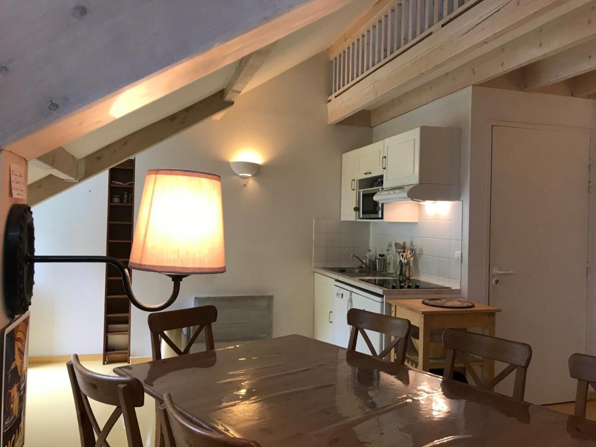 קאוטרט Place De La Mairie T2 Type Loft 70M2 Terrasse 35M2 מראה חיצוני תמונה